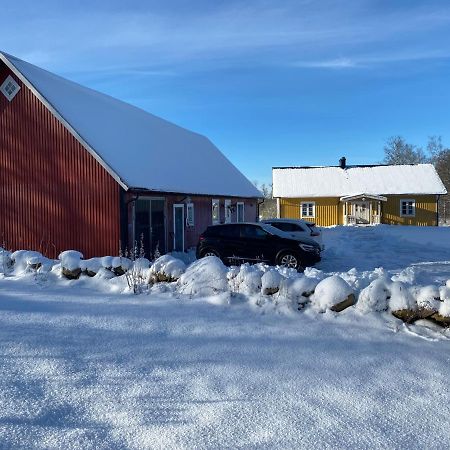 Skog Fegen Naera Ullared Villa Exterior photo
