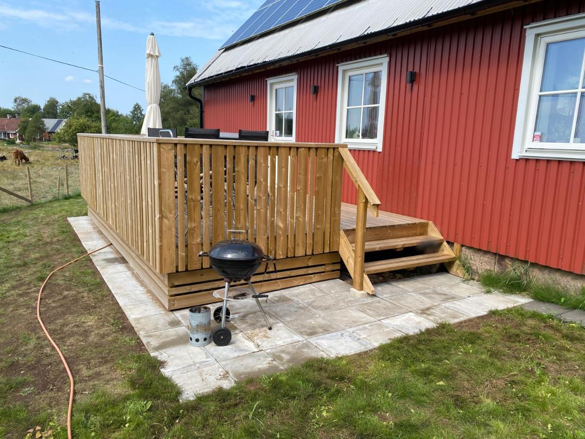 Skog Fegen Naera Ullared Villa Exterior photo